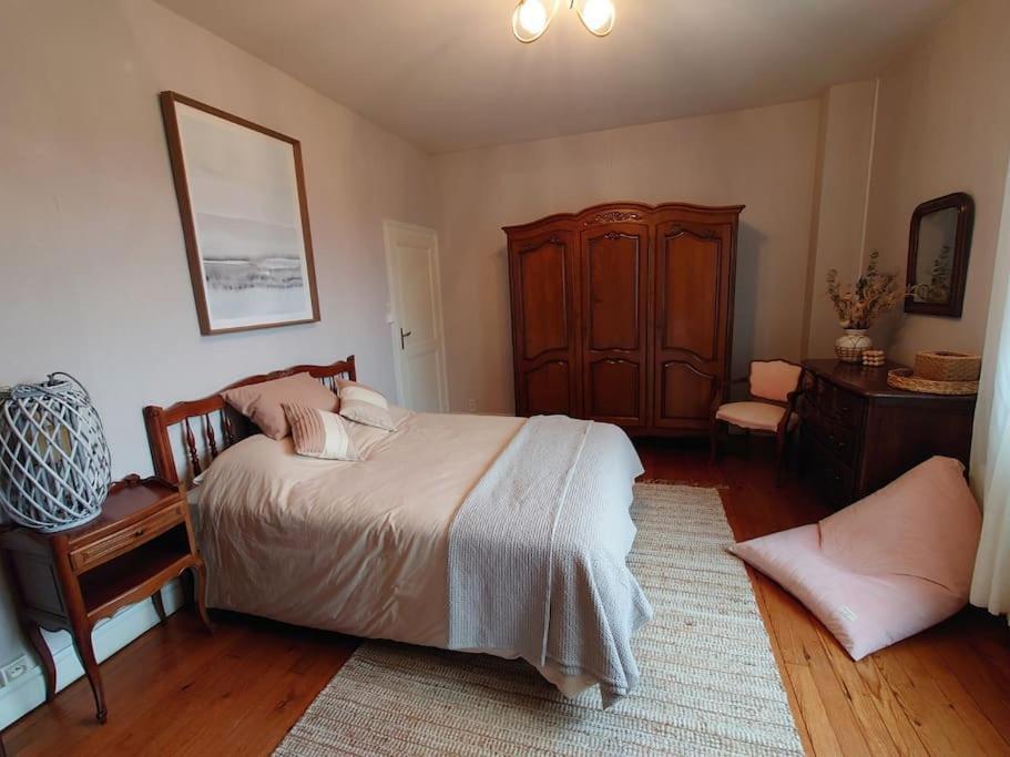 Entre Pierre Et Vigne - Charming Former Winery Farmhouse With Hot Tub & Swimming Pool Monestier  エクステリア 写真